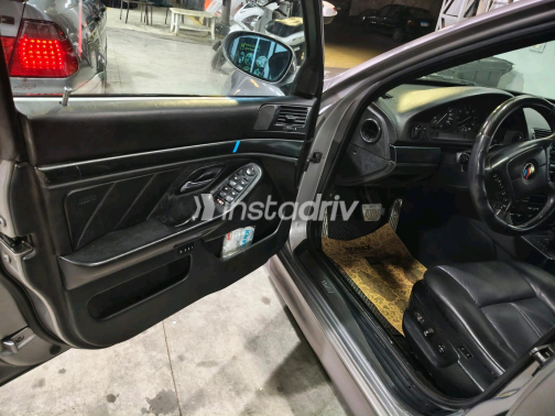 BMW 523 1999 Silver Automatic Used for Sale in Greater Cairo ( Cairo + Giza) - 6