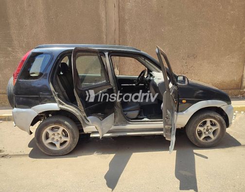 Daihatsu Terios 1999 Black Manual Used for Sale in Greater Cairo ( Cairo + Giza) - 4
