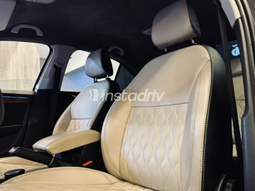 Skoda Octavia 2015 Black Automatic Used for Sale in Cairo - 7