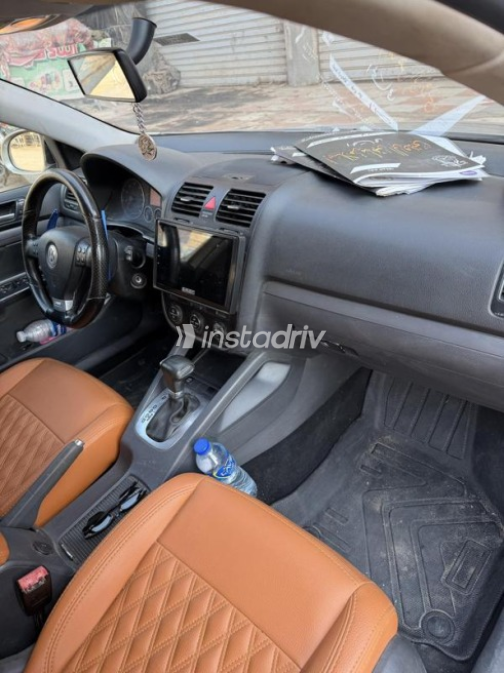 Volkswagen Jetta 2008 Bronze Automatic Used for Sale in Cairo - 5