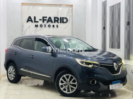 Renault Kadjar 2019 Dark Blue Automatic Used for Sale in Alexandria - 3