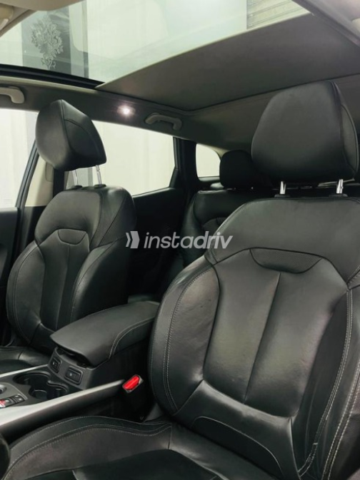 Renault Kadjar 2019 Dark Blue Automatic Used for Sale in Alexandria - 8