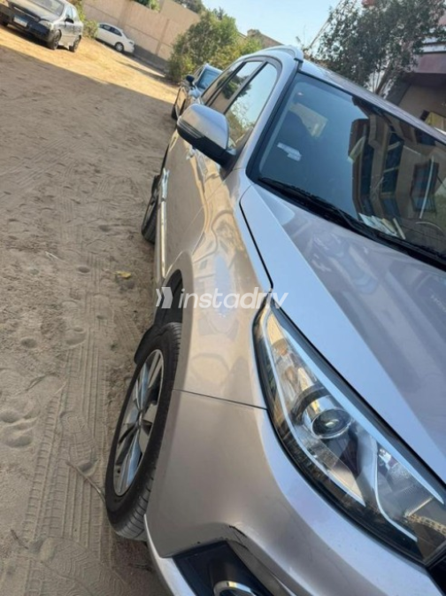 Chery Tiggo 3 2023 White Automatic Used for Sale in Greater Cairo ( Cairo + Giza) - 7