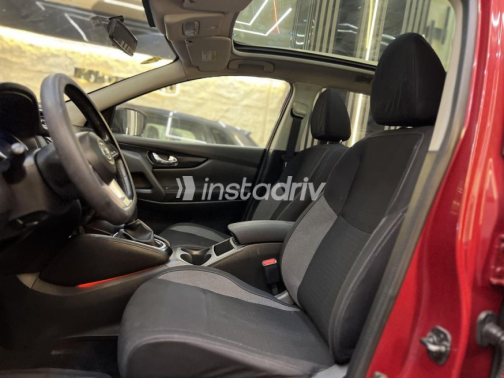 Nissan Qashqai 2018 Dark Red Automatic Used for Sale in Mansoura - 1