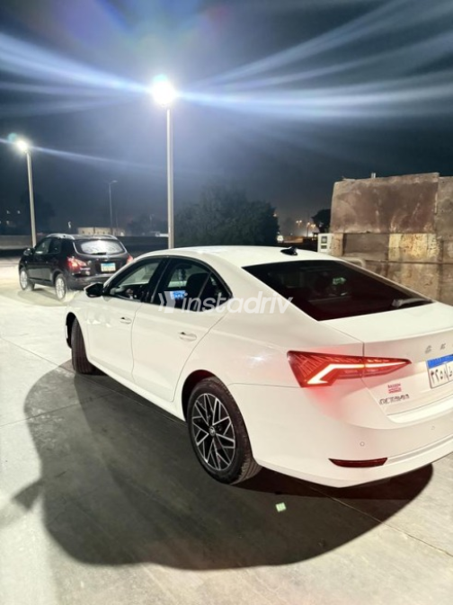 Skoda Octavia 2023 White Automatic Used for Sale in Kafr el-Dawwar - 7