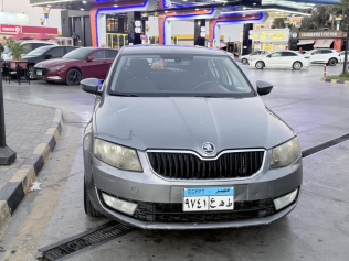 سكودا اوكتافيا A7 2014 فضي أوتوماتيك مستعملة للبيع في الإسماعيلية