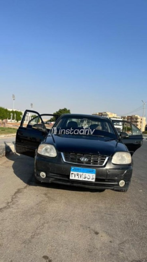 Hyundai Verna 2013 Black Automatic Used for Sale in Ismailia - 5