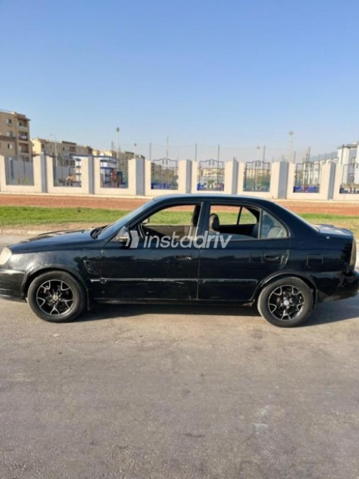 Hyundai Verna 2013 Black Automatic Used for Sale in Ismailia - 10