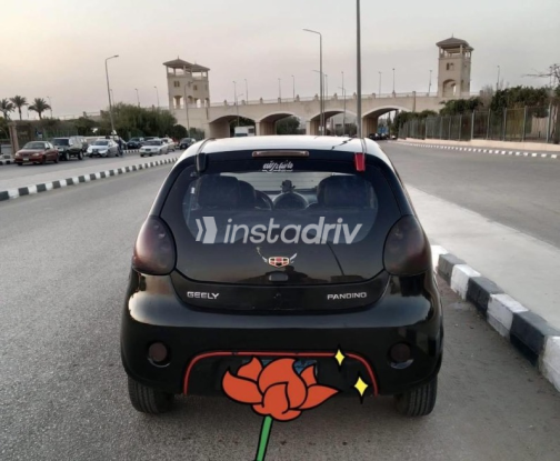 جيلي باندينو 2015 أسود أوتوماتيك مستعملة للبيع في الشروق - 3