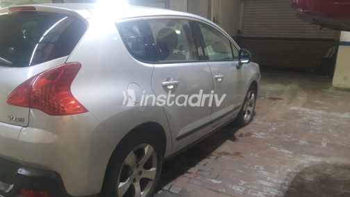 Peugeot 3008 2011 Gray Automatic Used for Sale in Greater Cairo ( Cairo + Giza) - 3