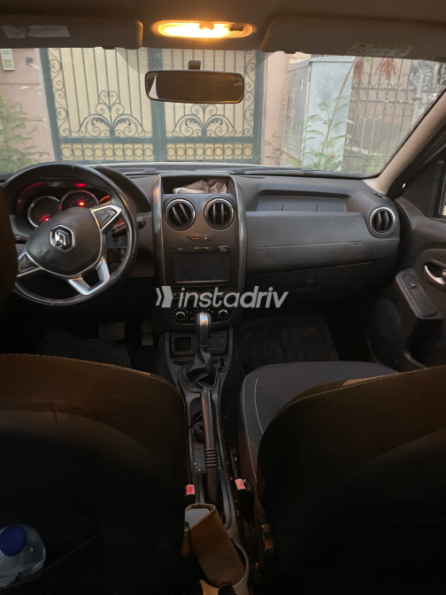 Renault Duster 2018 White Automatic Used for Sale in Greater Cairo ( Cairo + Giza) - 5