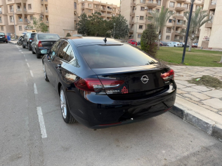 اوبل أنسيجنيا 2019 أبيض أوتوماتيك مستعملة للبيع في القاهرة الكبرى ( القاهرة - الجيزة)
