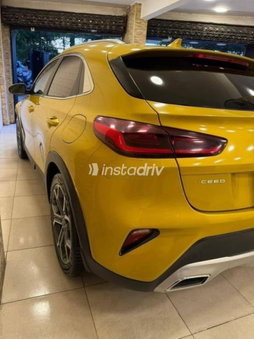 Kia Xceed 2022 Gold Automatic Used for Sale in Cairo - 6