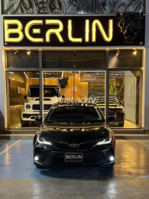 Toyota Corolla 2021 Black Automatic Used for Sale in Cairo - 1