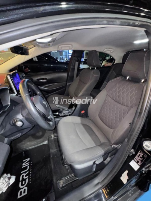 Toyota Corolla 2021 Black Automatic Used for Sale in Cairo - 6