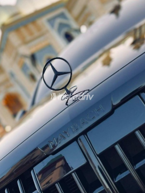 Mercedes S 560 2020 Black Automatic Used for Sale in Cairo - 4