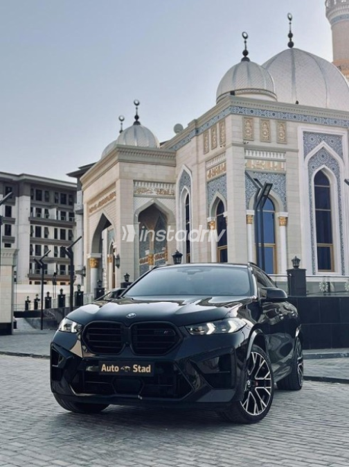 بي ام دبليو X6 M 2024 أسود أوتوماتيك مستعملة للبيع في القاهرة - 5