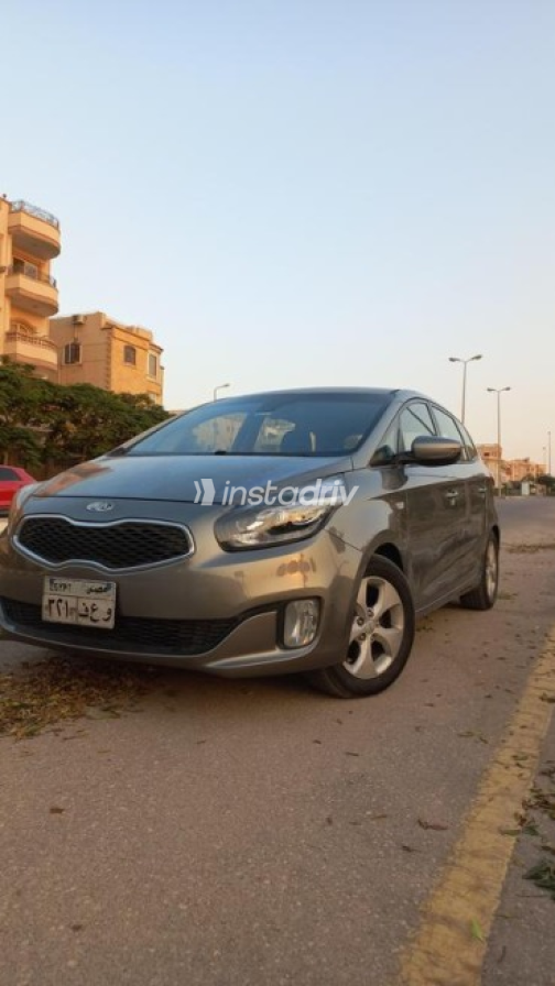 Kia Carens 2014 Dark Gray Automatic Used for Sale in Nasr city - 1