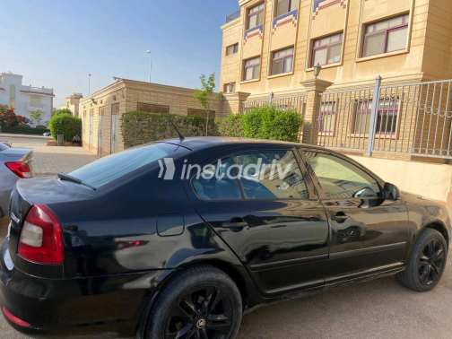 Skoda Octavia 2013 Black Manual Used for Sale in Greater Cairo ( Cairo + Giza) - 2