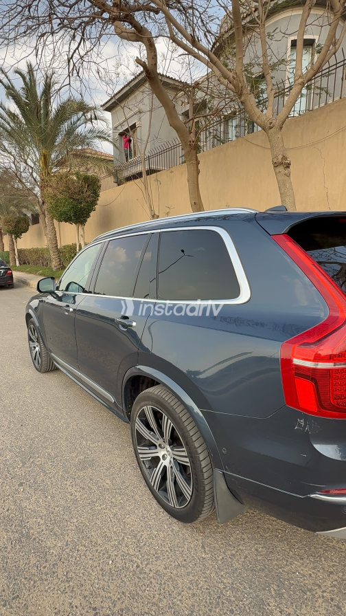 فولفو XC90 2021 أزرق أوتوماتيك مستعملة للبيع في القاهرة الكبرى ( القاهرة - الجيزة) - 6