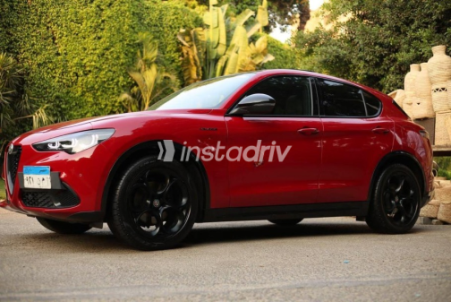 Alfa Romeo Stelvio 2024 Red Automatic Used for Sale in Maadi - 10
