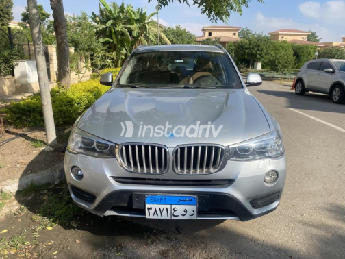 BMW X3 2015 Silver Automatic Used for Sale in Madinaty - 1