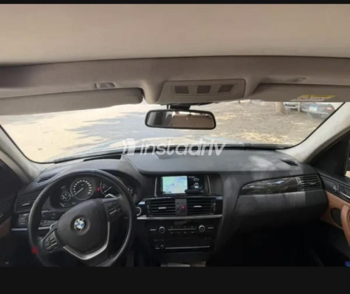 BMW X3 2015 Silver Automatic Used for Sale in Madinaty - 4