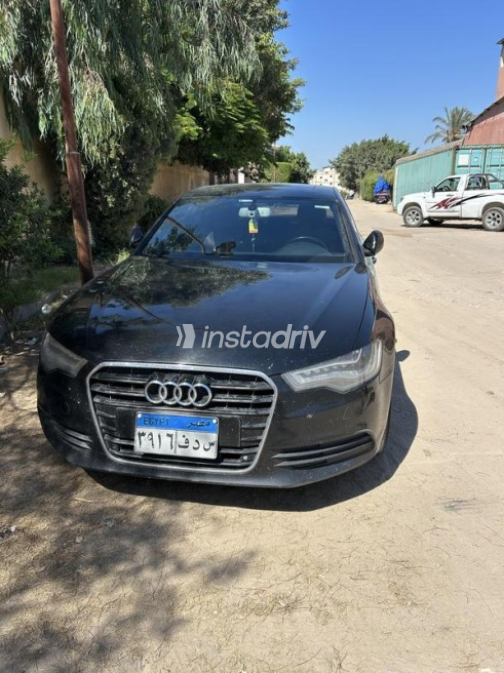 اودي A6 2014 أسود أوتوماتيك مستعملة للبيع في الإسكندرية - 1