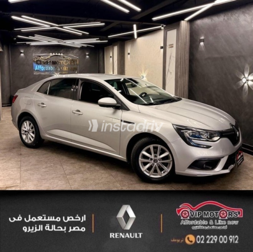 Renault Megane 2018 Silver Automatic Used for Sale in Greater Cairo ( Cairo + Giza) - 5