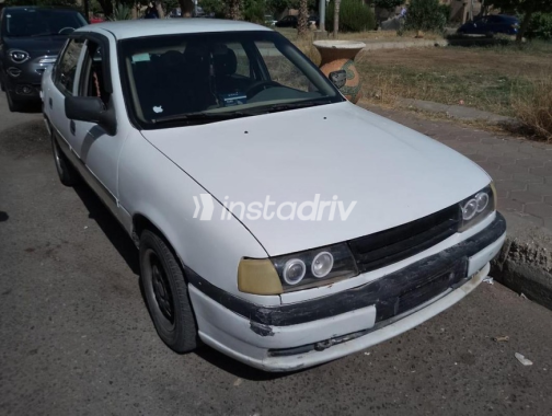 Opel Vectra 1994 White Automatic Used for Sale in 6 October - 1