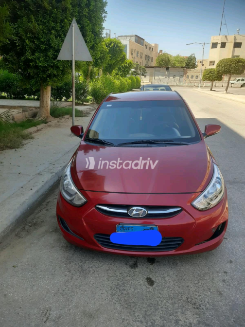 Hyundai Accent RB 2015 Red Automatic Used for Sale in Greater Cairo ( Cairo + Giza) - 6