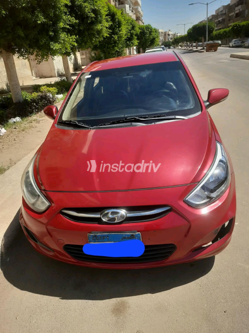 Hyundai Accent RB 2015 Red Automatic Used for Sale in Greater Cairo ( Cairo + Giza) - 9