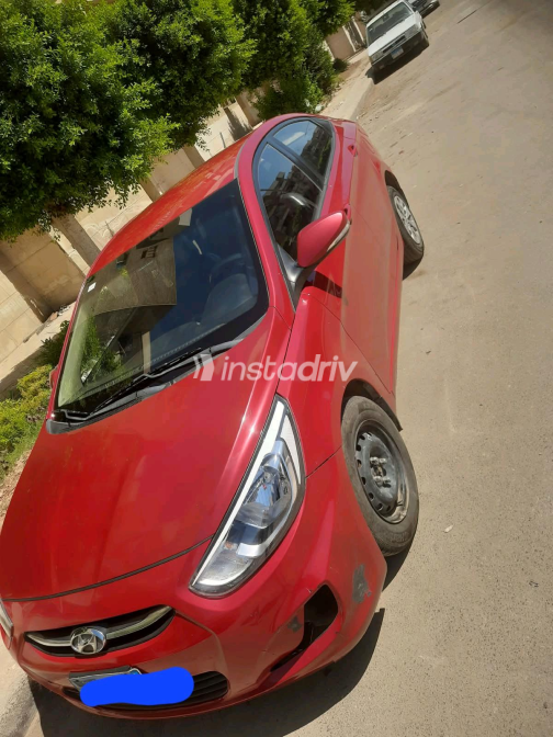 Hyundai Accent RB 2015 Red Automatic Used for Sale in Greater Cairo ( Cairo + Giza) - 10