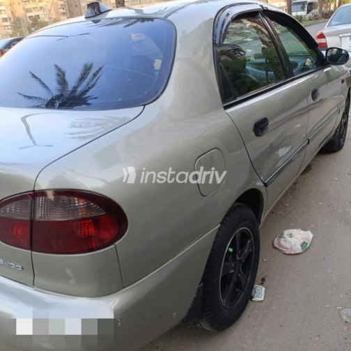 دايو لانوس 2000 فضي أوتوماتيك مستعملة للبيع في القاهرة - 2