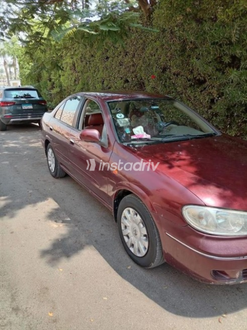 Nissan Sunny 2009 Dark Red Automatic Used for Sale in Shobra - 4