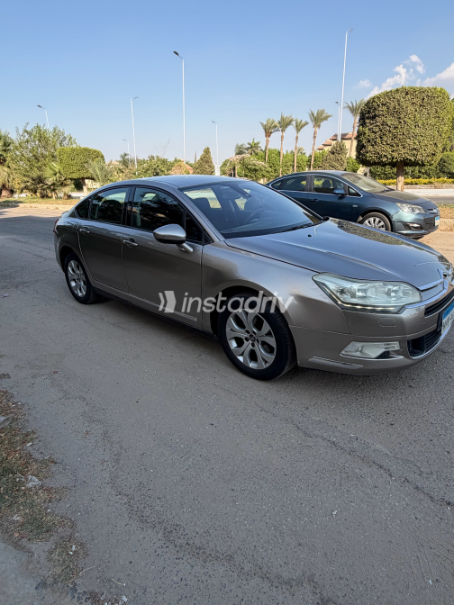 سيتروين C5 2015 شامبين أوتوماتيك مستعملة للبيع في القاهرة الكبرى ( القاهرة - الجيزة) - 1