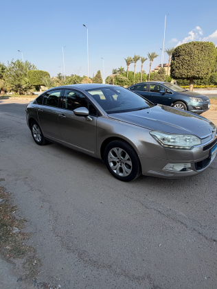 سيتروين C5 2015 شامبين أوتوماتيك مستعملة للبيع في القاهرة الكبرى ( القاهرة - الجيزة)