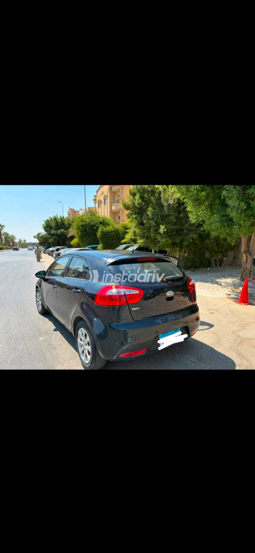 كيا ريو 2013 أزرق أوتوماتيك مستعملة للبيع في القاهرة الكبرى ( القاهرة - الجيزة) - 4
