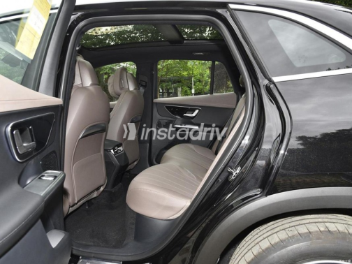 Mercedes 500 2025 Black Automatic Used for Sale in Cairo - 9