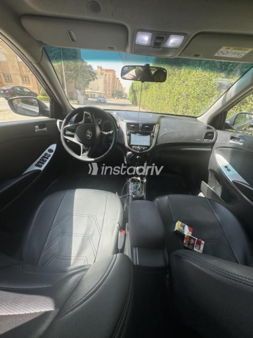 Hyundai Accent RB 2026 White Automatic Used for Sale in Greater Cairo ( Cairo + Giza) - 4