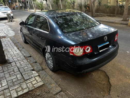 Volkswagen Jetta 2007 Dark Blue Automatic Used for Sale in Alexandria - 3
