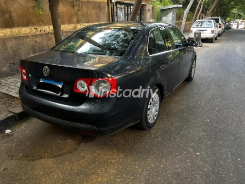 Volkswagen Jetta 2007 Dark Blue Automatic Used for Sale in Alexandria - 4