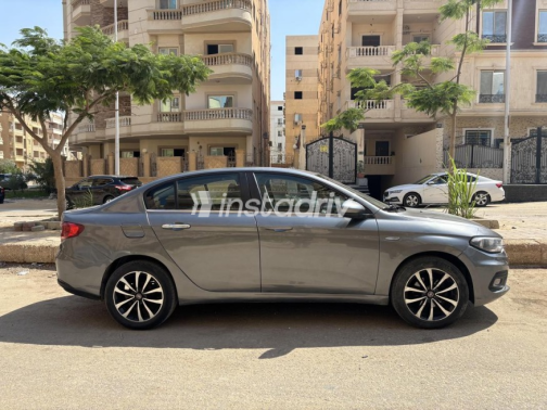 فيات تيبو 2019 أبيض أوتوماتيك مستعملة للبيع في القاهرة الكبرى ( القاهرة - الجيزة) - 1