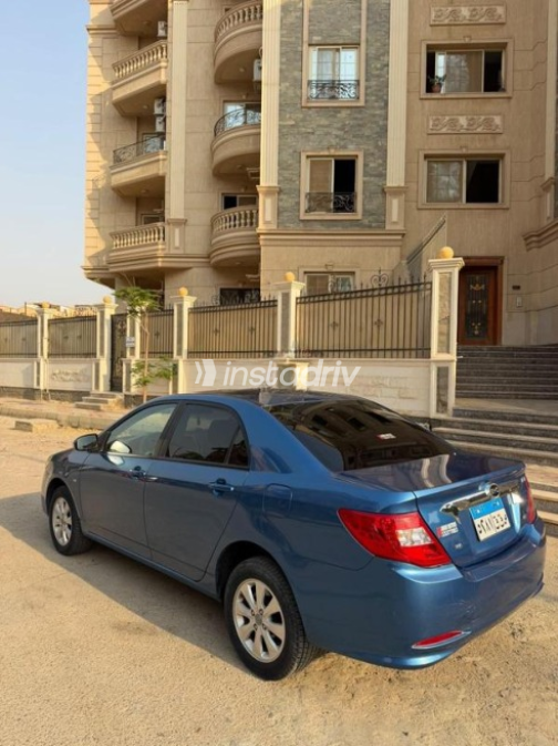 بى واى دى‬ F3 2024 أبيض أوتوماتيك مستعملة للبيع في القاهرة الكبرى ( القاهرة - الجيزة) - 3