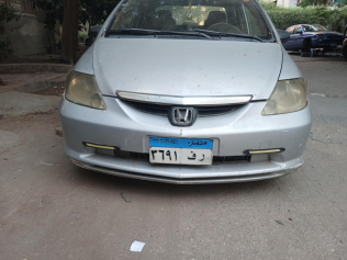 Honda City 2005 Silver Automatic Used for Sale in Cairo