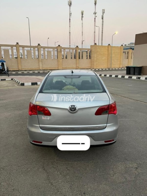 Brilliance FSV 2011 Silver Automatic Used for Sale in Cairo - 3
