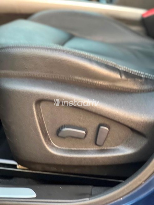 Renault Kadjar 2019 Dark Blue Automatic Used for Sale in Nasr city - 3