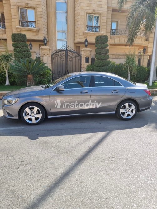 مرسيدس CLA 180 2015 رمادي أوتوماتيك مستعملة للبيع في القاهرة الكبرى ( القاهرة - الجيزة) - 3