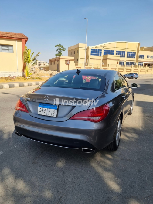 مرسيدس CLA 180 2015 رمادي أوتوماتيك مستعملة للبيع في القاهرة الكبرى ( القاهرة - الجيزة) - 5