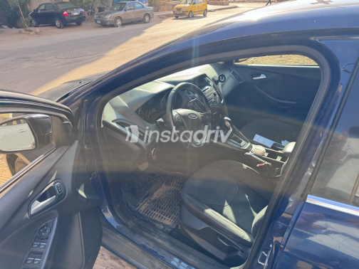 Ford Focus 2017 Blue Automatic Used for Sale in Greater Cairo ( Cairo + Giza) - 2